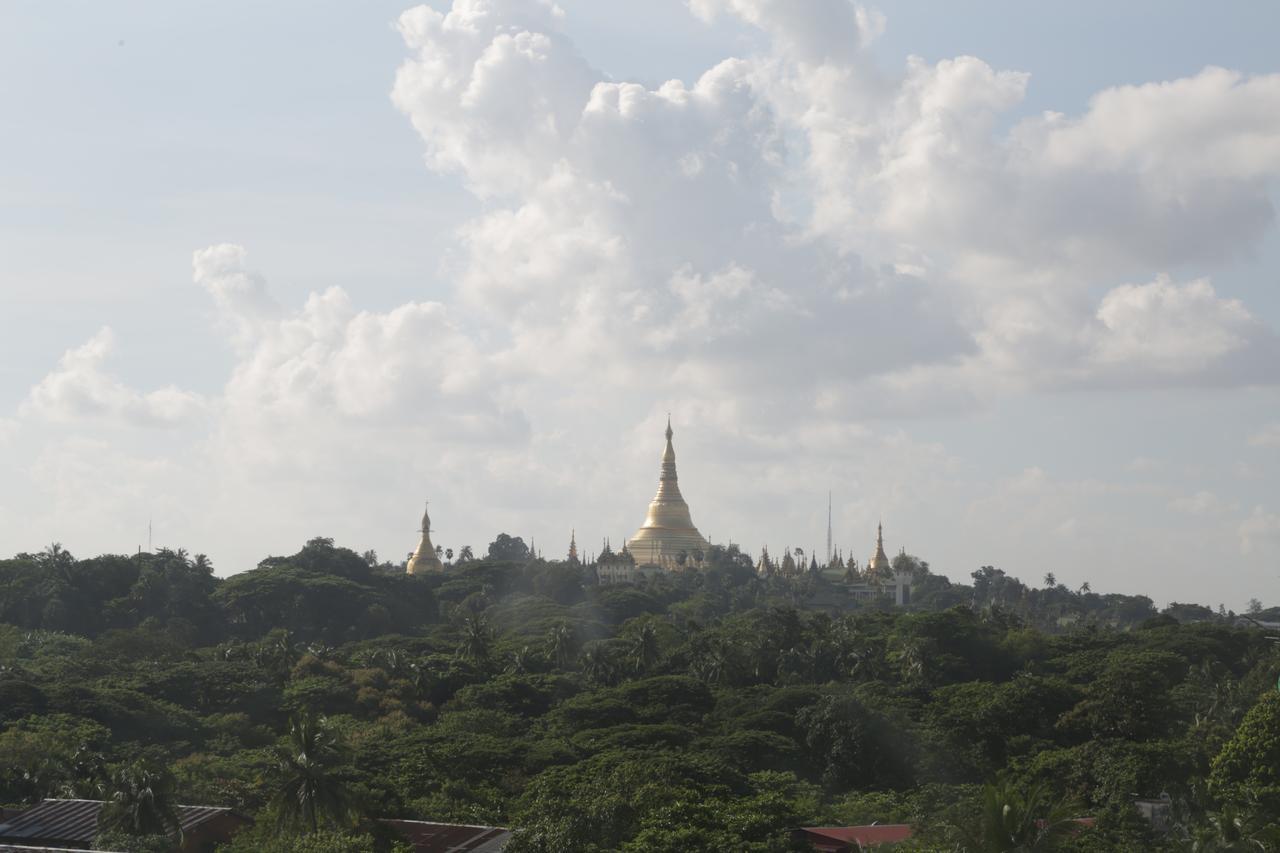 Pacific Hotel Yangon Exterior foto